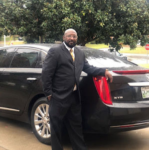 Meet your Posher, Louis